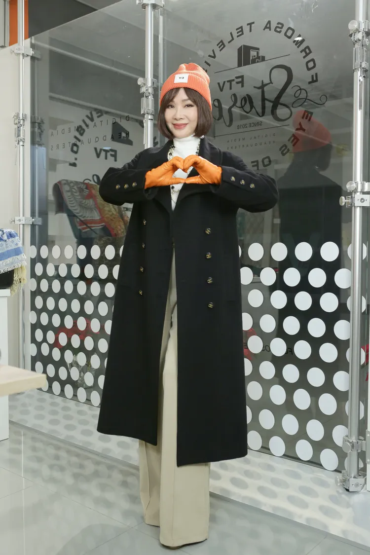 陳美鳳終於能把買的戰利品帶去日本使用。朱世閎攝