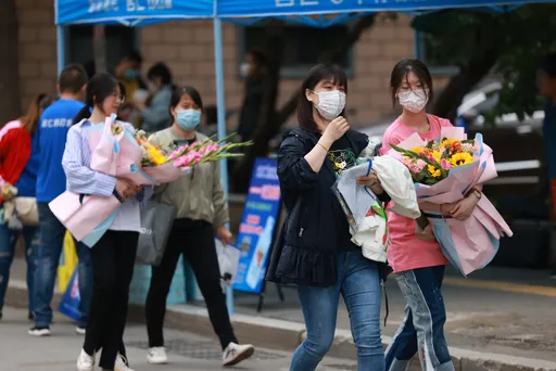 中國留學生被清零封控嚇壞 海外學成不願回家