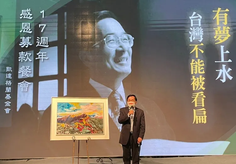 陳水扁說，雙方陣營既已宣布停止競選活動，眾多媒體在場的探視動作可能有所不便而予以婉拒。翻攝畫面