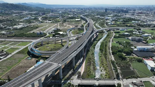 春節前全線通車!國道四號豐原潭子段串連台中山海屯 進市區省20分鐘