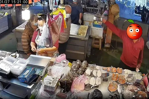 年初六市場一盒「現流綜合生魚片」　客人嗆「同價位TORO吃到爽」被酸翻