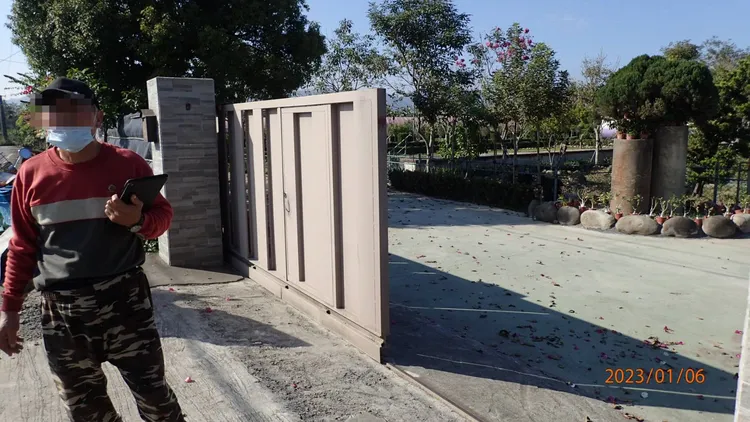 田姓屋主對警方表示，會負起賠償責任。讀者提供