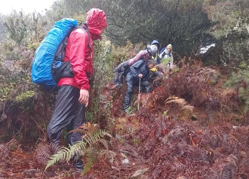3天搜救折騰！今轉晴直升機順利出動　金子山吊掛受傷女山友