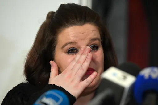 「玫瑰少年」悲歌!法13歲男童輕生 因同志傾向在校遭霸凌