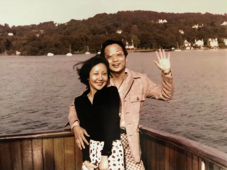 看得出兩人感情始終相當甜蜜。引自胡志強臉書