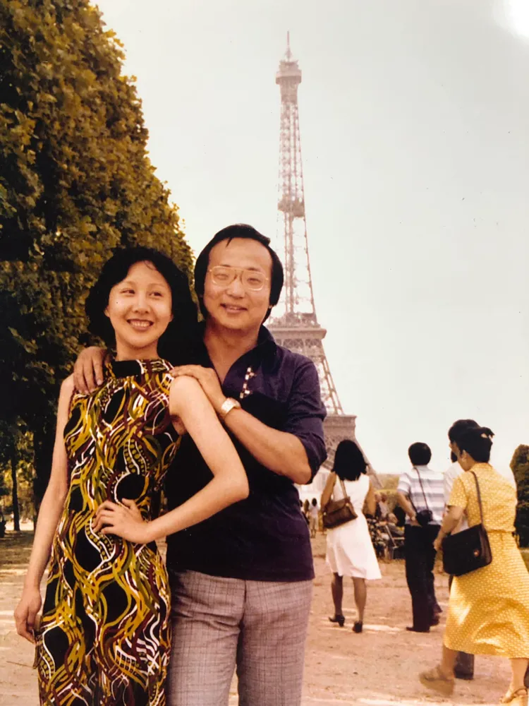 近來胡志強其實常常分享兩人年輕時照片，常常放閃。引自胡志強臉書