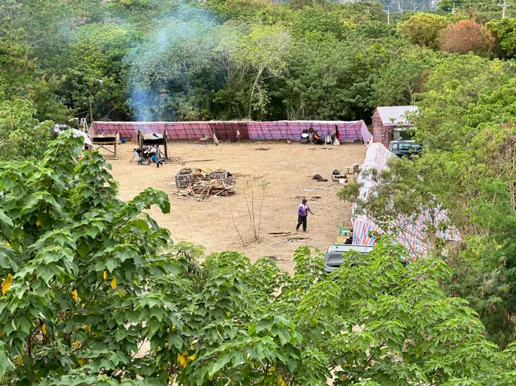 卑南族南王部落年底上山所搭建的臨時獵寮。古和書提供