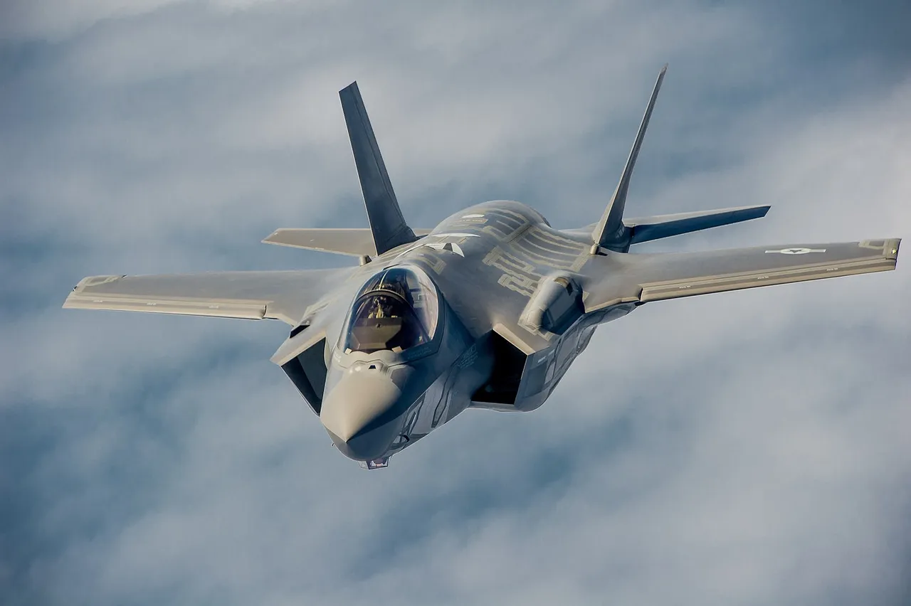 美軍王牌戰機F-35匿蹤戰鬥機作戰半徑約1000公里。資料照片