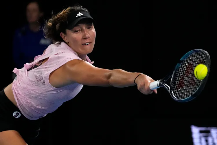 美國籍皮古拉落敗後無緣四強。美聯社