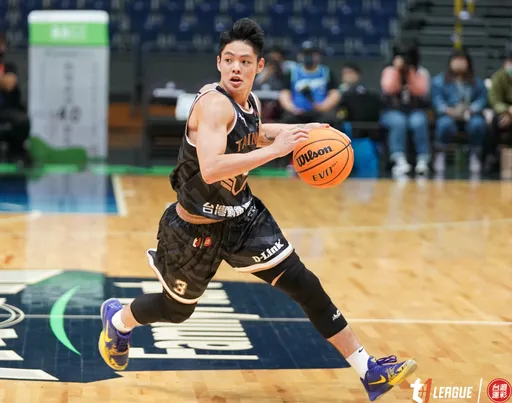 誰說我不會投外線!谷毛唯嘉致勝3分彈 台鋼獵鷹擊敗海神變聯盟第2