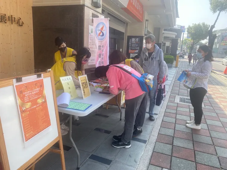 分署呼籲求職者請配合各項防疫措施。分署提供