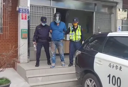 台中大叔酒後持槍逞凶　狠敲債務人頭殼下場慘
