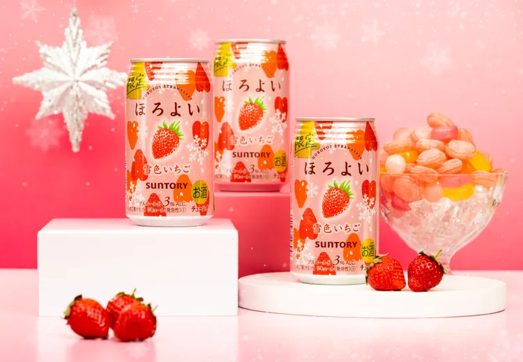 身分證字號有數字「3」並出示證件，即可獲得3瓶雪戀草莓新品，每日限量33組。禁止酒駕；飲酒過量，有害健康。業者提供