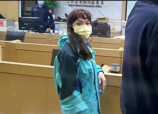 健保署3內賊洩個資13年!2人撤主管職 鎖住調閱資料權限