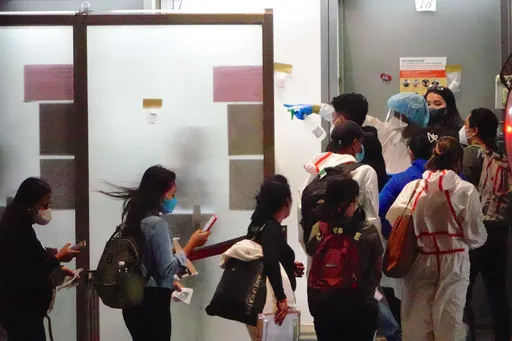 今本土+27159創三周新高!死亡+20 40歲男肺炎、肝膿瘍不治