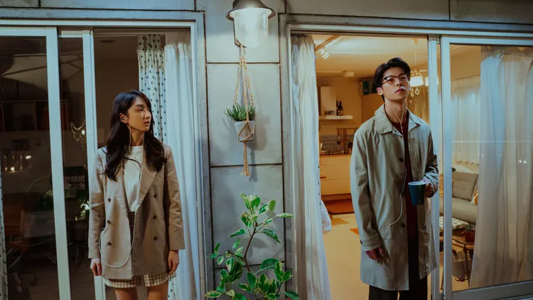 柯佳嬿（左）、許光漢再牽情緣。車庫娛樂提供