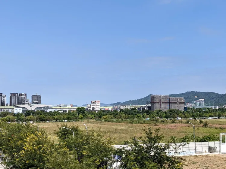 過去已有法院判例重劃會浮報工程款項，侵害地主權益。示意畫面