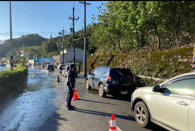警方在現場交管。龍潭警分局提供