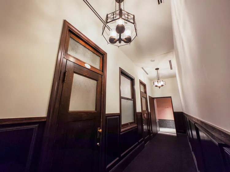 樓高僅3層的南館由「舊小樽商工會議所」所改建，空間挑高比新館高出許多。田欣雲攝