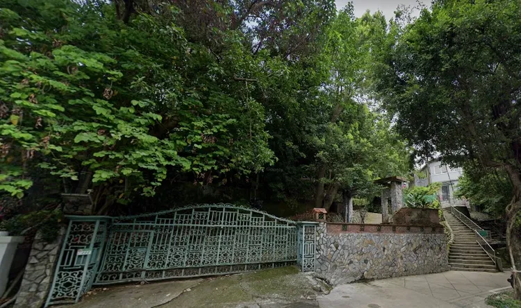 位於銘傳大學台北校區旁的藍蔭鼎故居，近期出現9900萬的實登交易紀錄。翻攝googlemap