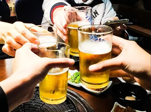 過年大魚大肉又熬夜 加速皮膚老化!醫師3撇步擁天然美肌