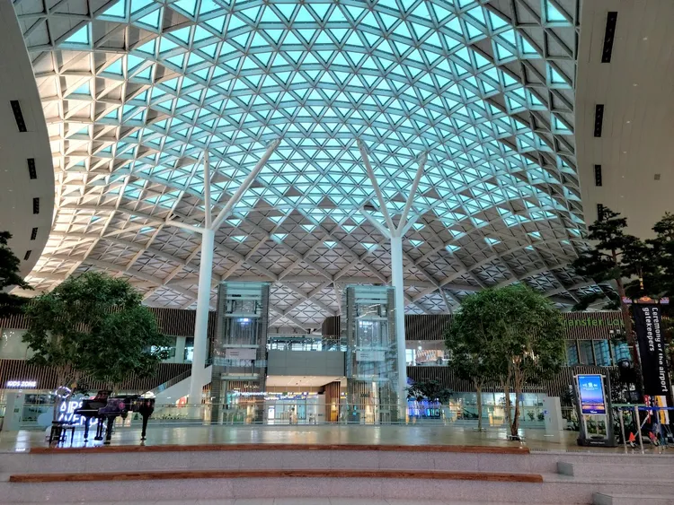 南韓仁川機場出境區。讀者提供