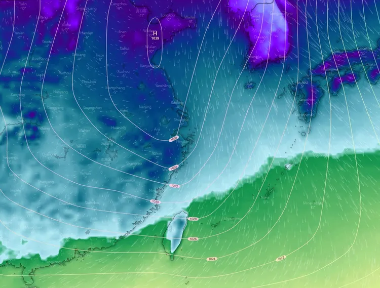 過年有兩波強冷空氣南下。翻攝自台灣颱風論壇｜天氣特急臉書