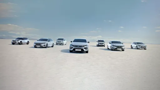 Peugeot全新E-3008預告續航力達700公里　目標2030年前在歐洲僅銷售電動車
