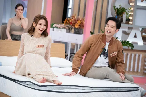 蘿莉塔首度節目曝光未婚夫 重現求婚感動險落淚