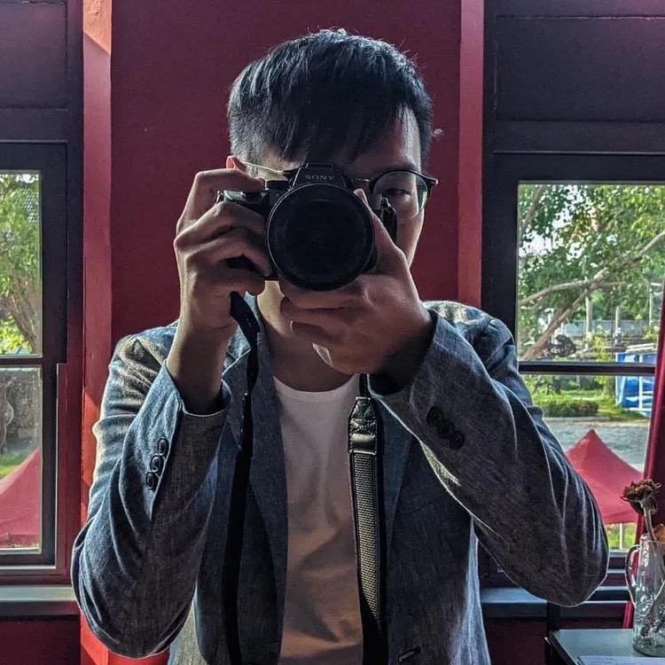 陳俊言外表文青。取自陳俊言臉書