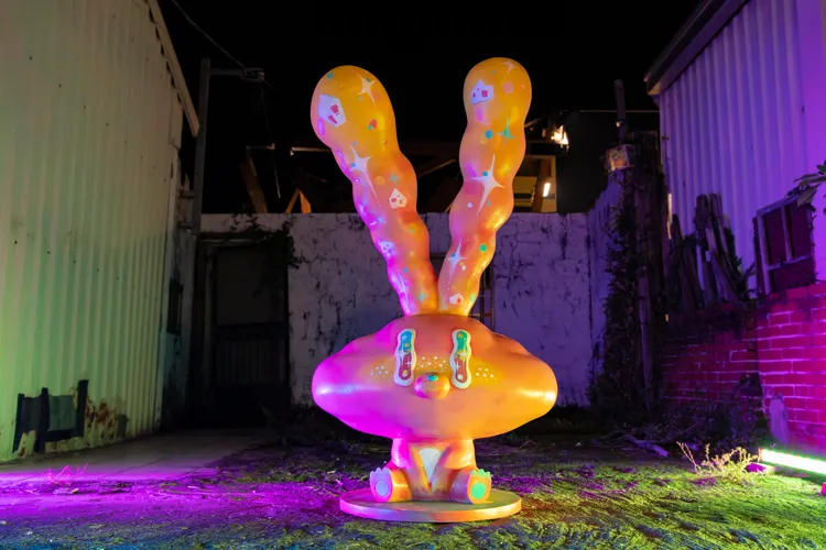 粉紅色兔子造型奇特。文化局提供