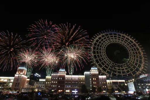 麗寶跨年煙火|330秒高空煙火秀 絢麗奪目喜迎2023年