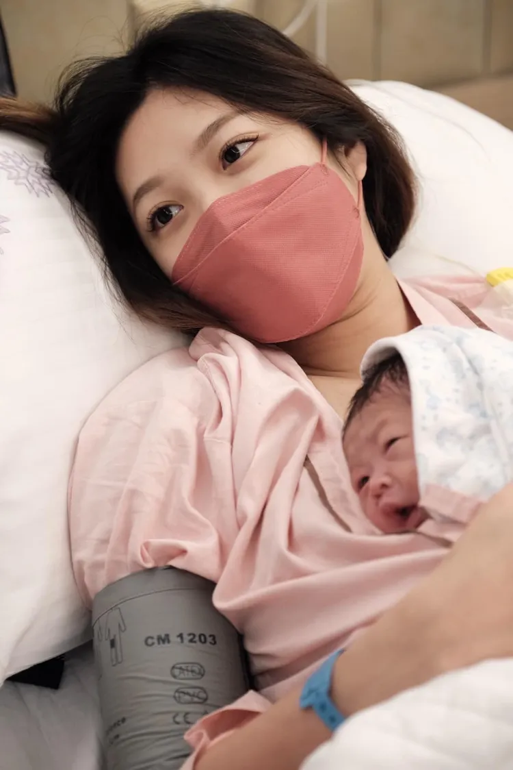 Rita剛生產完依舊美麗。翻攝KID臉書