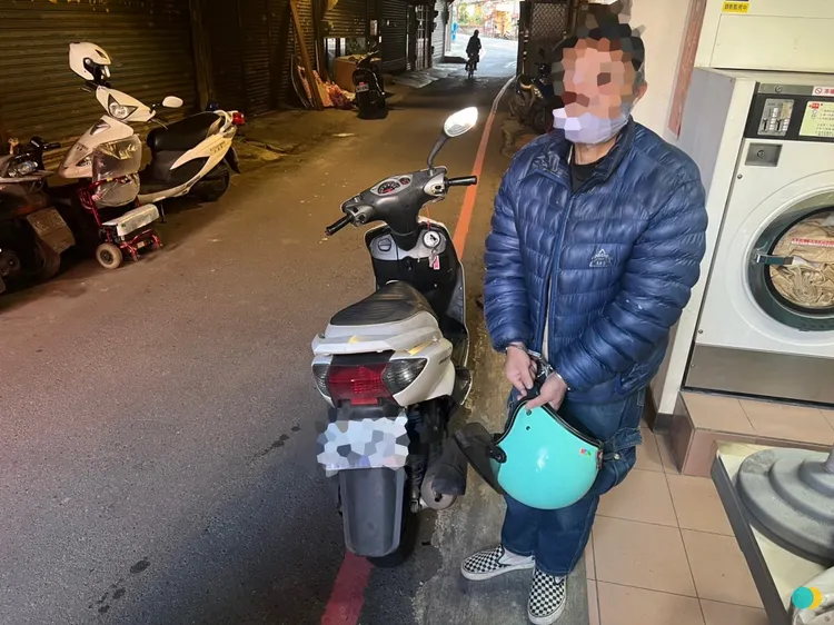 警方在鶯歌地區逮捕鄭姓男子。三峽警分局提供