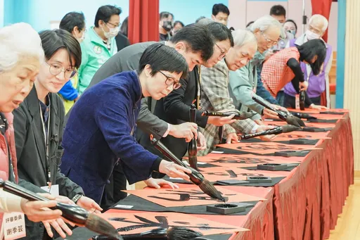 桃園全國春聯書法比賽138人獲獎 藝兔迎新筆墨較勁迎新春