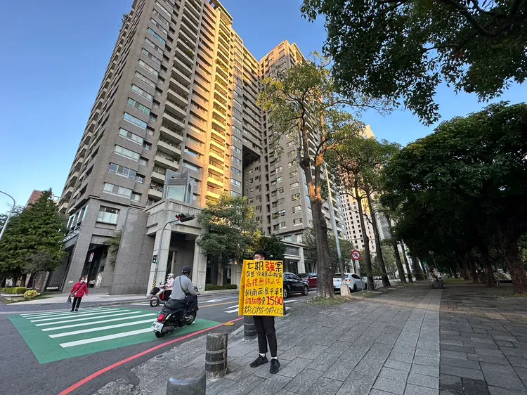 忠正保全成長快速，轉型搶攻新建案，近年還將觸角鎖定七期。王鈞生攝