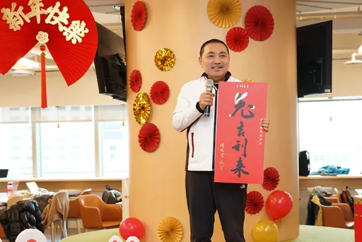 警政署長黃明昭親送這名單讓侯友宜過目 新北市府9個字回應了