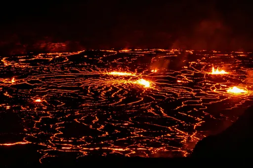 夏威夷火山又喷发　熔岩涟漪波奇观慑人心魄