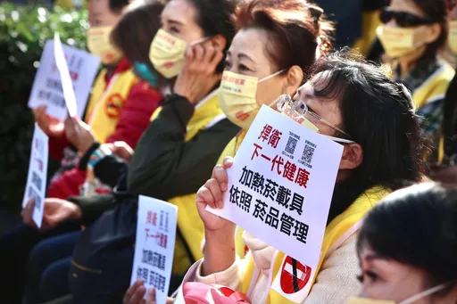 《菸防法》修法立院藍綠達共識 董氏痛批「為加熱菸商大開後門」