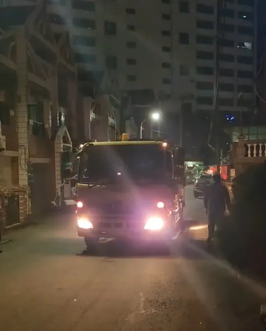 何芝寧聯繫市府環保局，最後成功爭取垃圾車更改路線。何芝寧提供