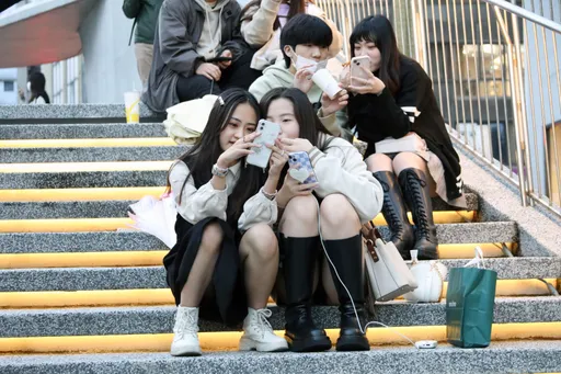 明學測日天氣暖熱！高溫飆27℃　周末全台轉雨氣溫暴跌探13℃