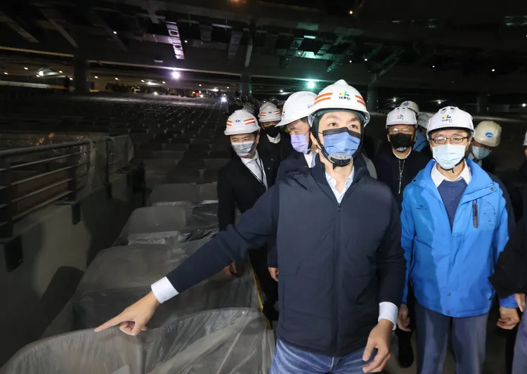 蔣萬安強調，場地要以球員、球迷的角度為考量。鄭孟晃攝