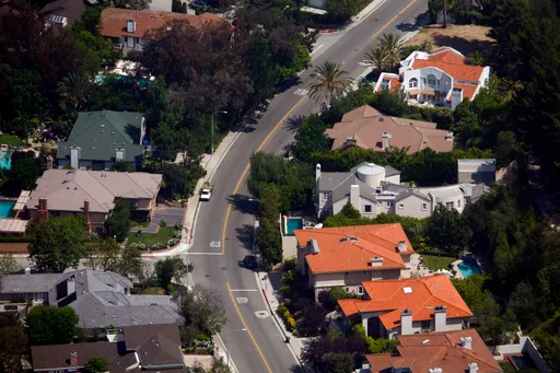 加州又槍擊！洛杉磯凌晨槍響　至少3死