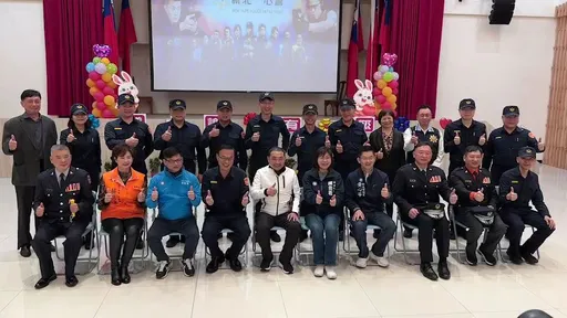 退休前夕偕侯友宜慰问警、消 新北警局长黄宗仁:感谢基层警员奉献与付出