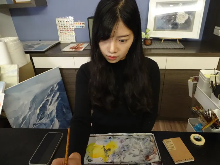 蘭嵐家中有自己的小畫室。江孟謙攝