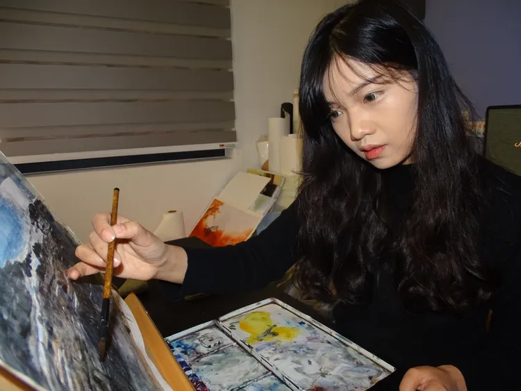 蘭嵐已有3幅作品登上公開畫展。江孟謙攝