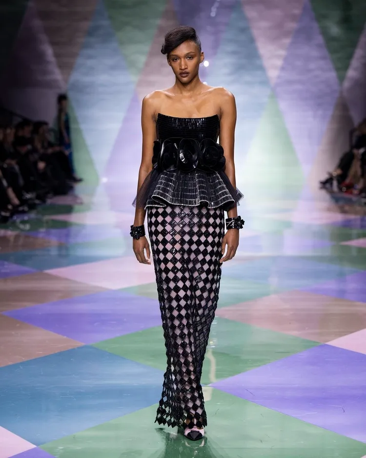 GIORGIO ARMANI PRIVÉ 2023春夏高級訂製服系列。品牌提供