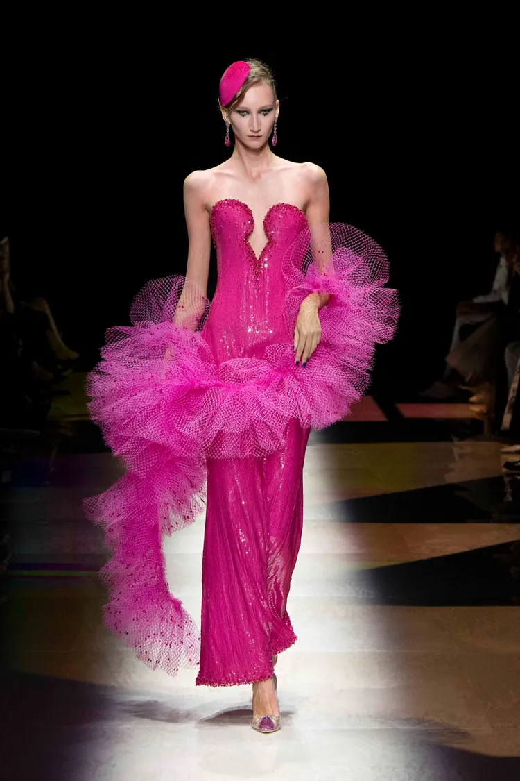 GIORGIO ARMANI PRIVÉ 2023春夏高級訂製服系列。品牌提供