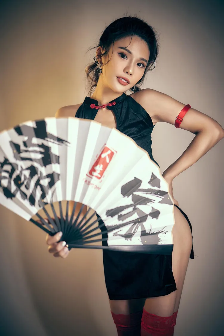 琳妲身材火辣。引自琳妲臉書