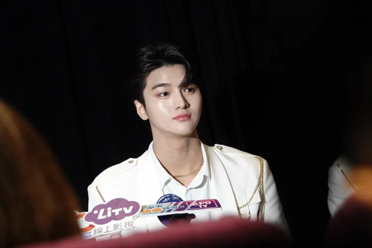 俊昊透露練舞時練到2年前的歌曲，每個人的動作都不一樣。陳德興攝